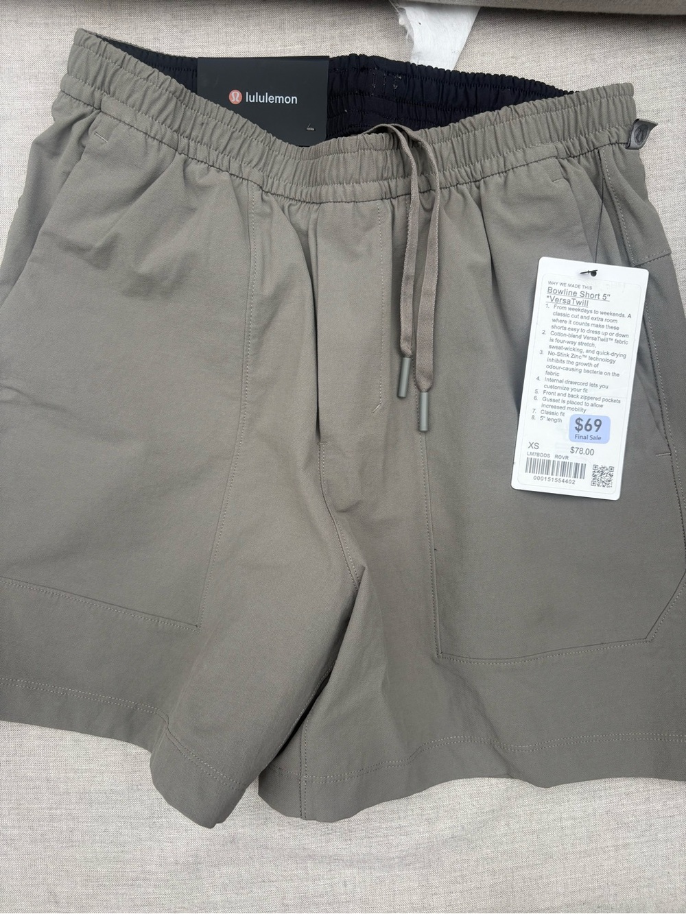 lululemon athletica Men's Bowling Shorts in Olive